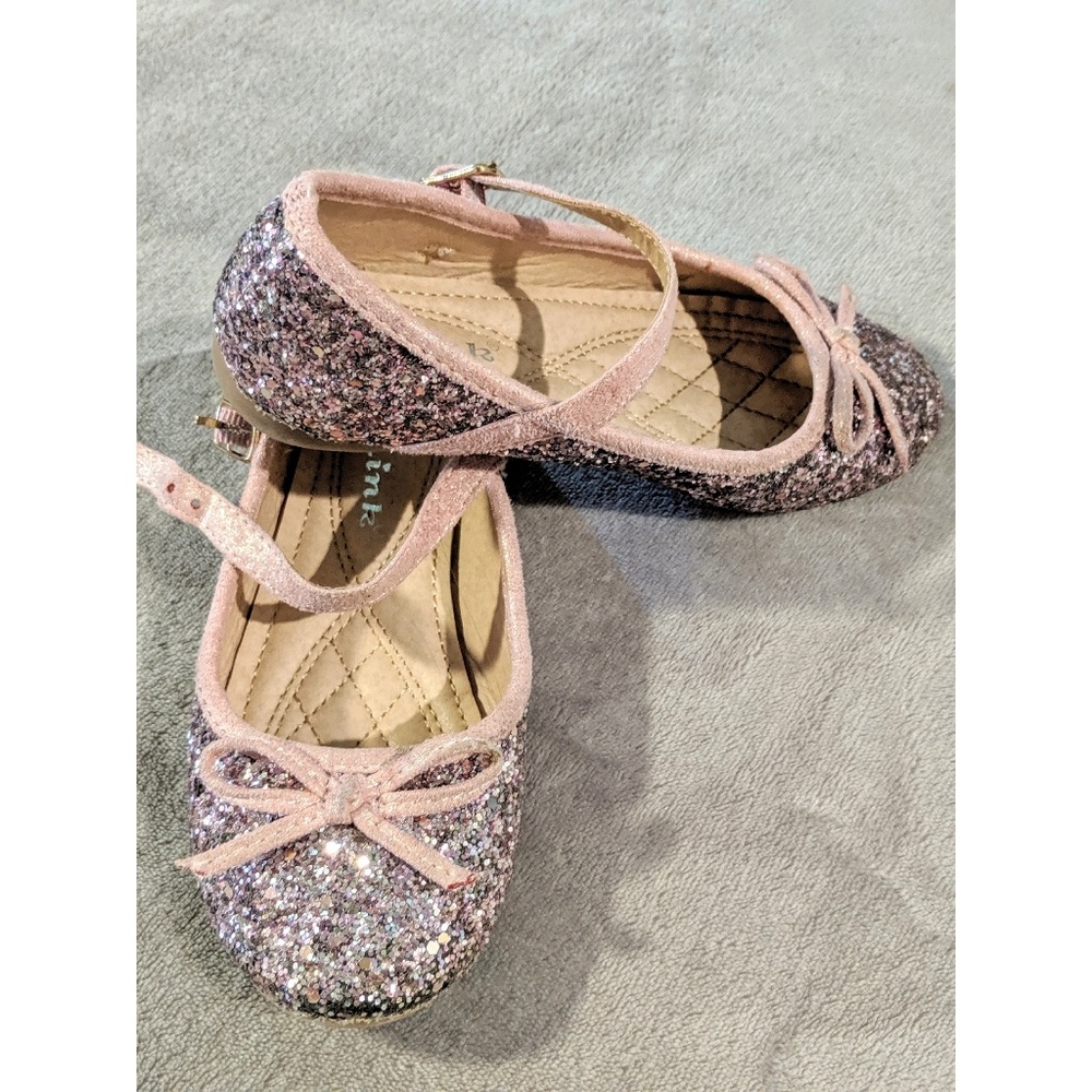 Sparkle shoes